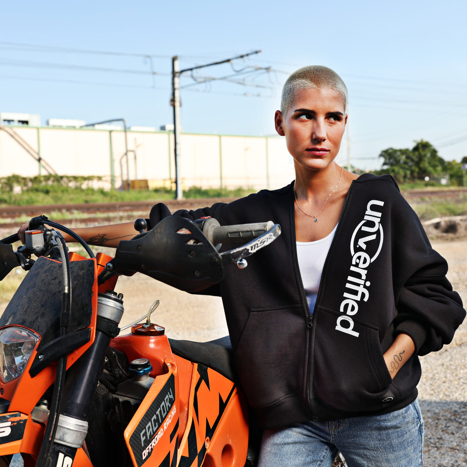 Unverified Vertical Zipper Hoodie